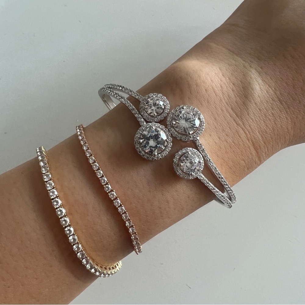 New) Diamonique halo open bracelet